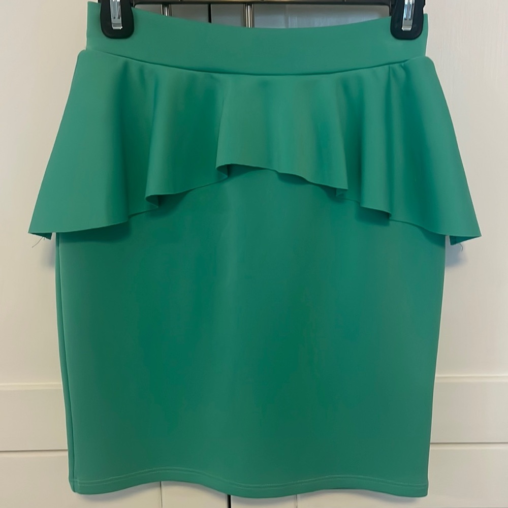 Teal skirt 👗